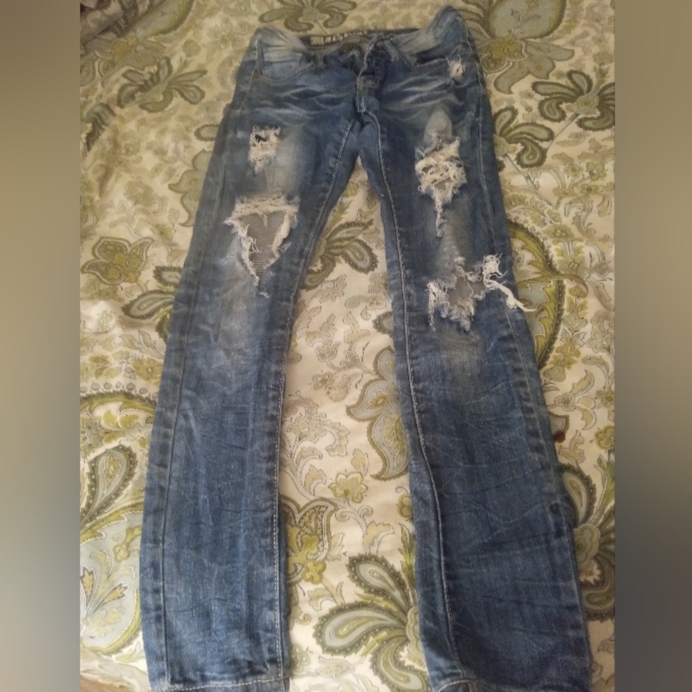 Machine Ripped Denim Skinny Jeans